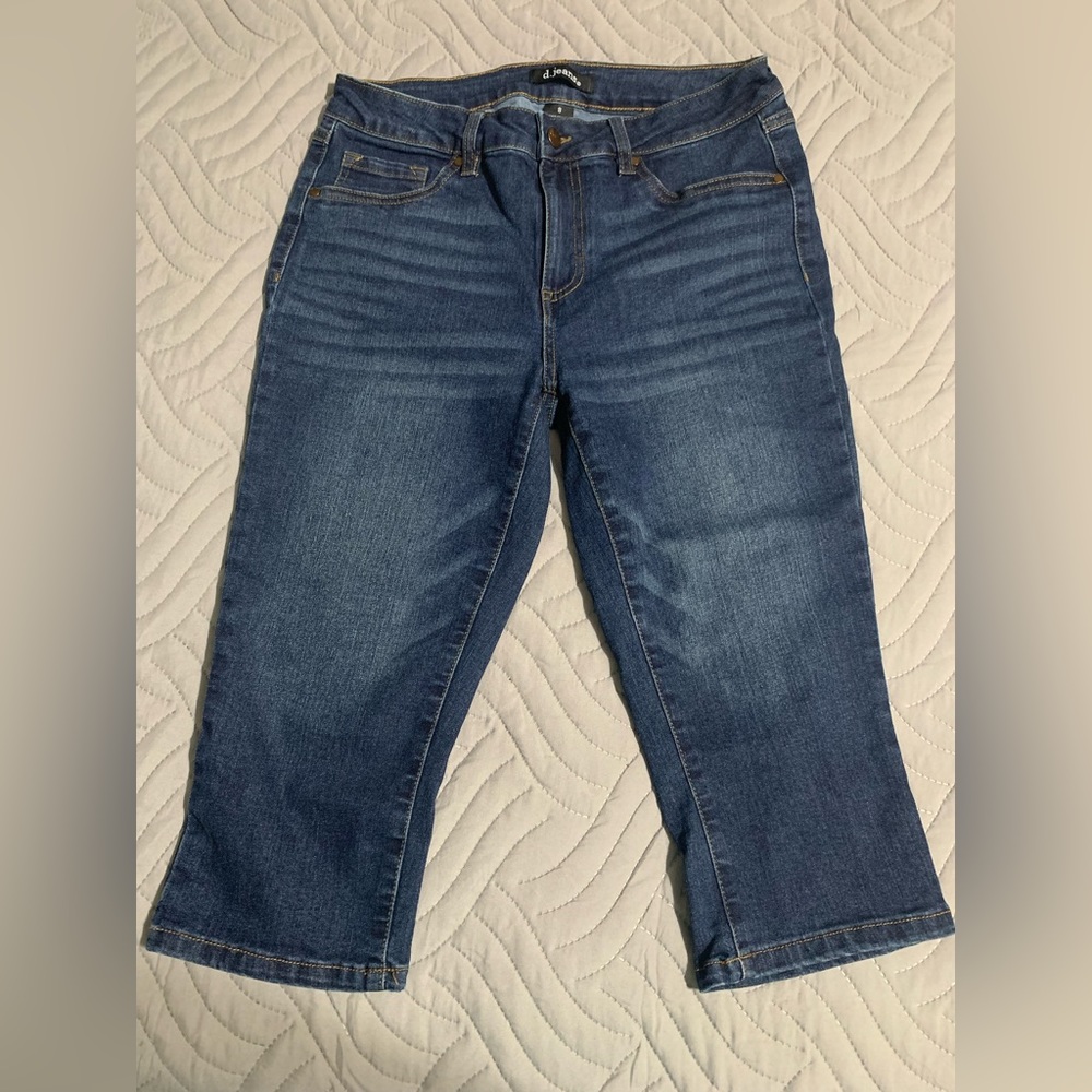 d.jeans, size 8, denim capris